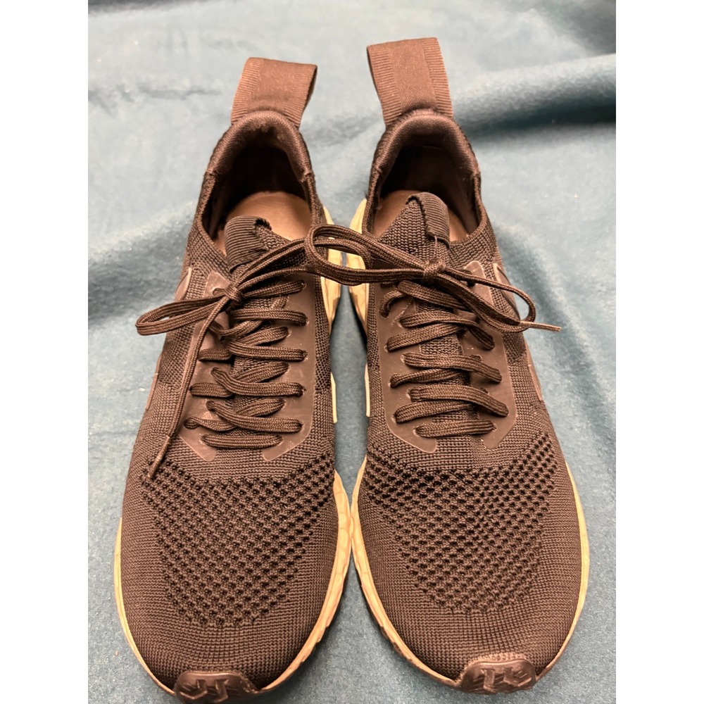 Veja Condor 2 Running Sneakers Black Cream Womens 8 EUR 39 Mesh Athletic Shoes